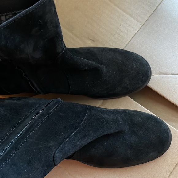 Aquatalia Brigitte Boot Womens Sz 10M Black Ankle Suede Leather Water Resistant - Picture 7 of 8